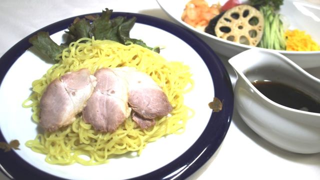 黒酢冷やし中華