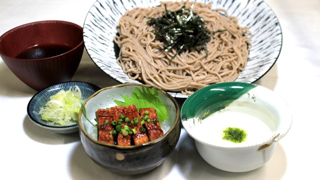 とろろそばと本日のミニ丼セット